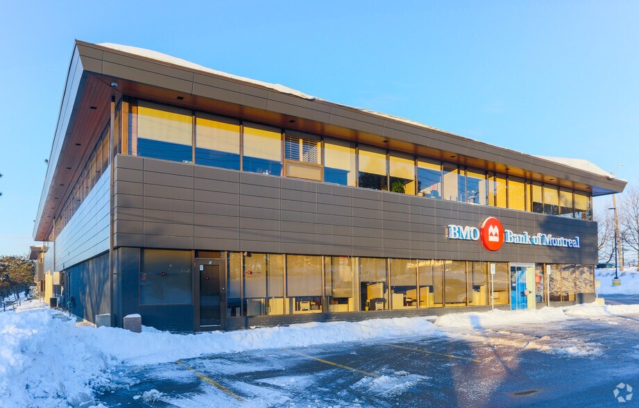More Photos Of 2851 John St, Markham Office For Sale