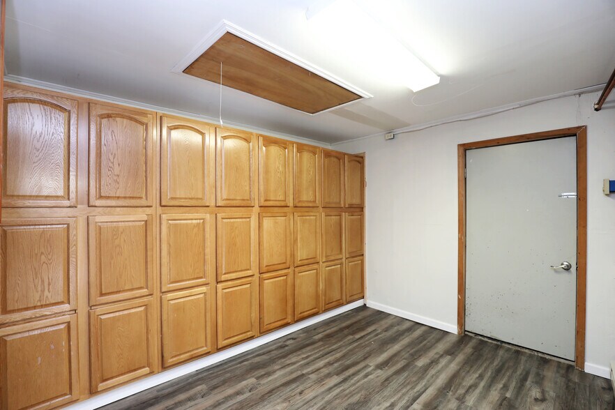 More Photos Of 14311 Route 9W, Ravena Apartments For Sale