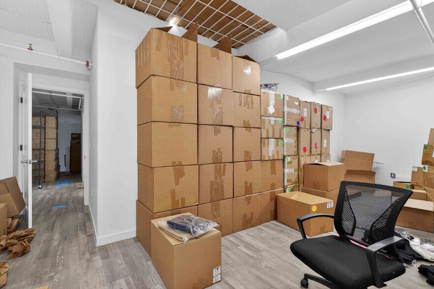 More Photos Of 1767 Standard Ave, Glendale Office For Lease