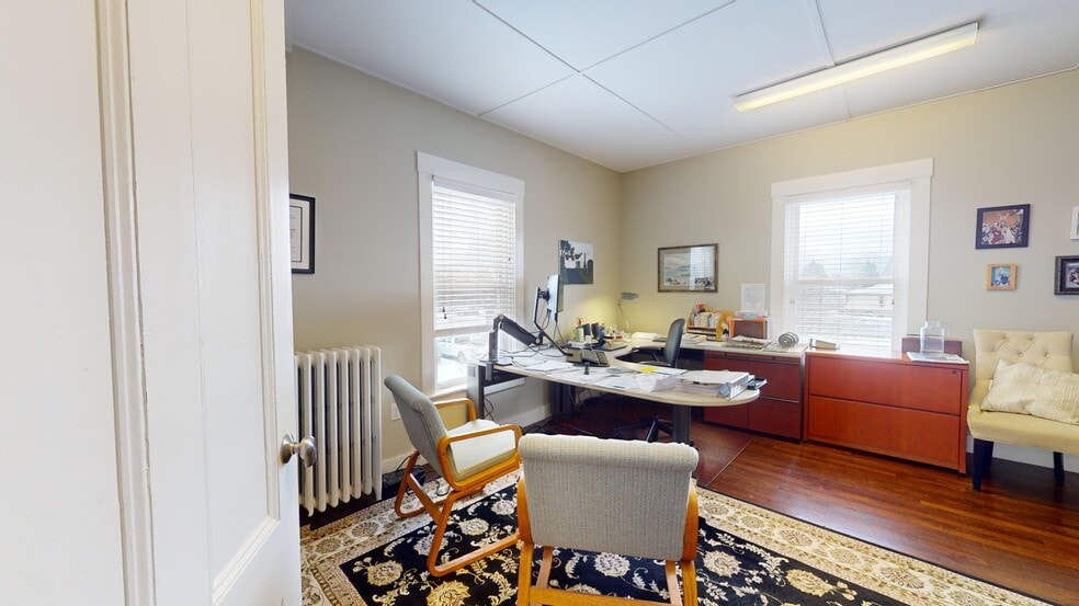 More Photos Of 460 E Main Rd, Middletown Medical For Sale