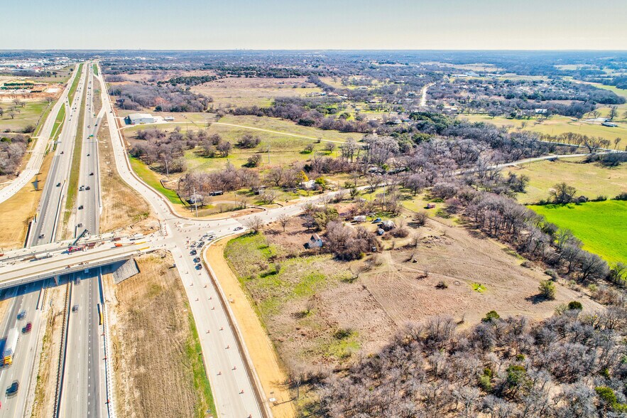 More Photos Of 3811 E Bankhead Hwy, Hudson Oaks Land For Sale