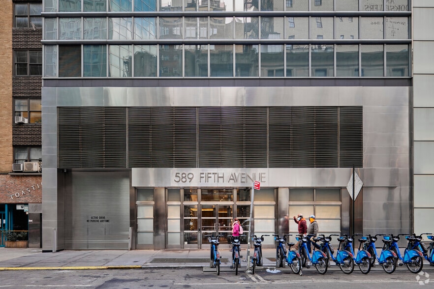 More Photos Of 589 Fifth Ave, New York Office For Lease