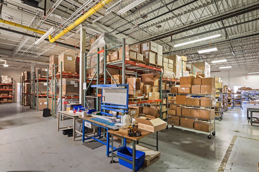 More Photos Of 890 East St, Tewksbury Light Manufacturing For Sale
