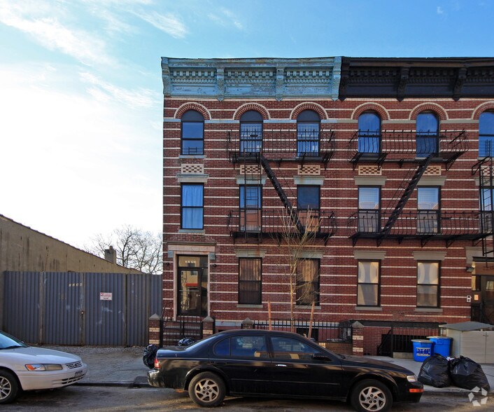 Primary Photo Of 2240 Pacific St, Brooklyn Apartments For Sale