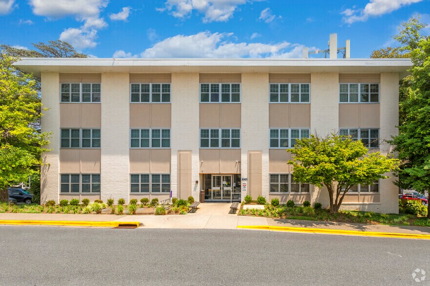 More Photos Of 10401 Old Georgetown Rd, Bethesda Medical For Lease