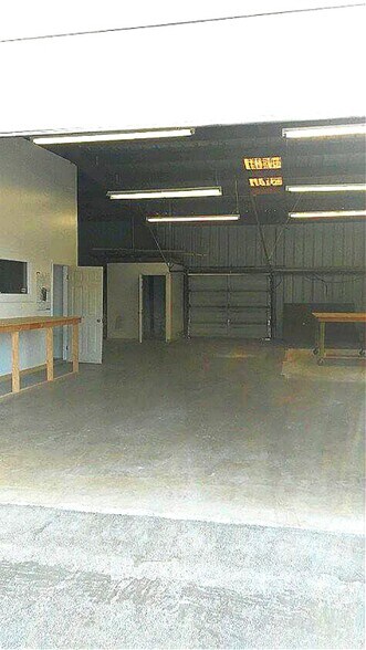 More Photos Of 946 13th Ln, Vero Beach Unknown For Lease