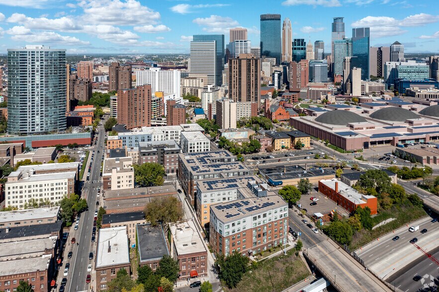 More Photos Of 1500 Nicollet Ave S, Minneapolis Apartments For Lease