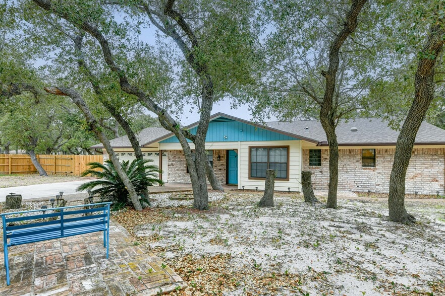 More Photos Of 1524 16th St, Rockport Manufactured Housing Mobile Home Park For Sale