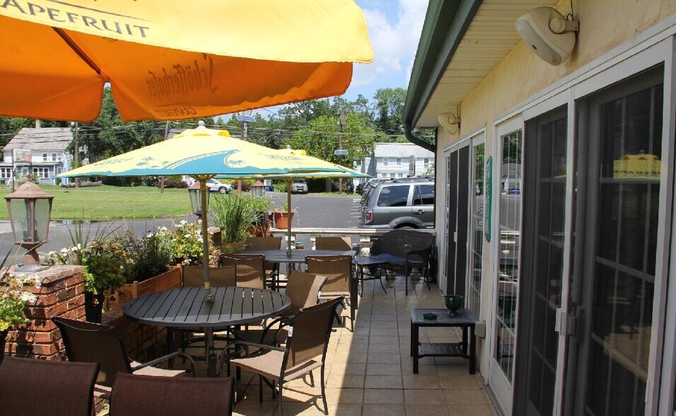More Photos Of 1302 Monmouth Rd, Mount Holly Storefront Retail Office For Lease