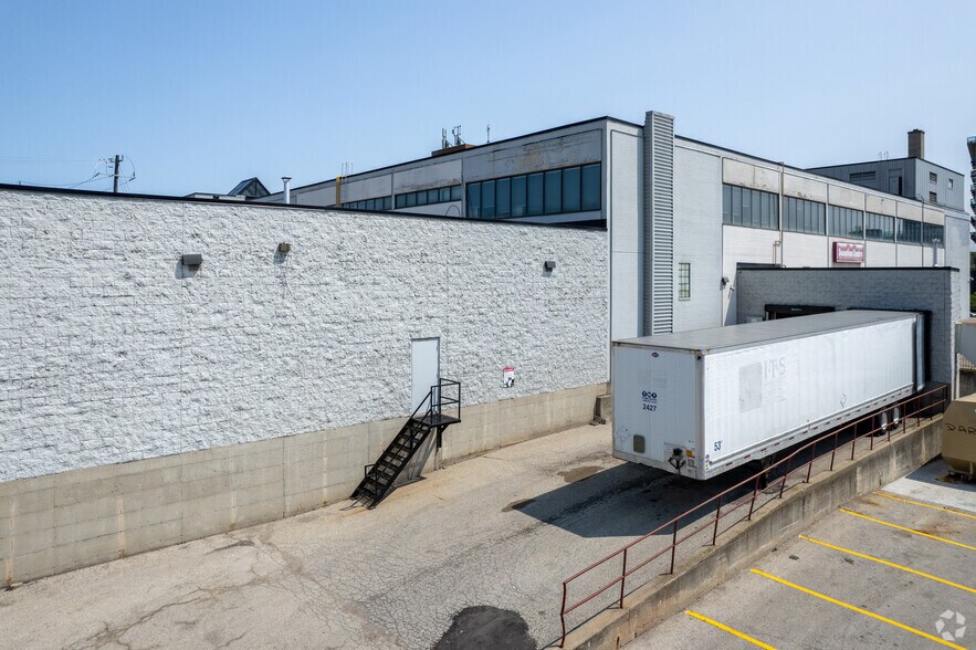 More Photos Of 605 Rogers Rd, Toronto Unknown For Lease