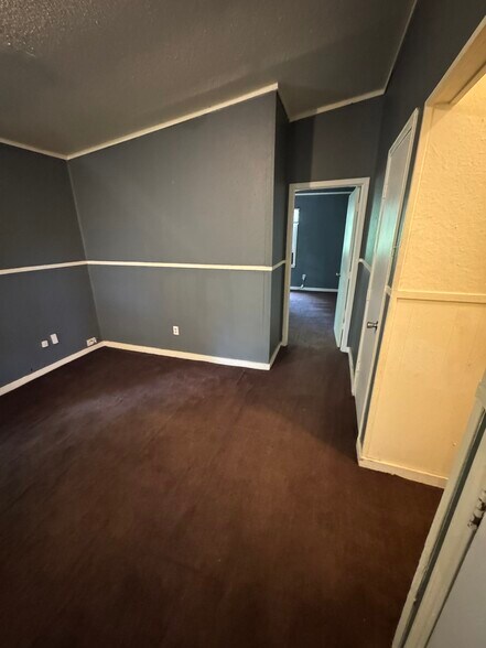 More Photos Of 403 Greenville St, Abbeville Apartments For Sale