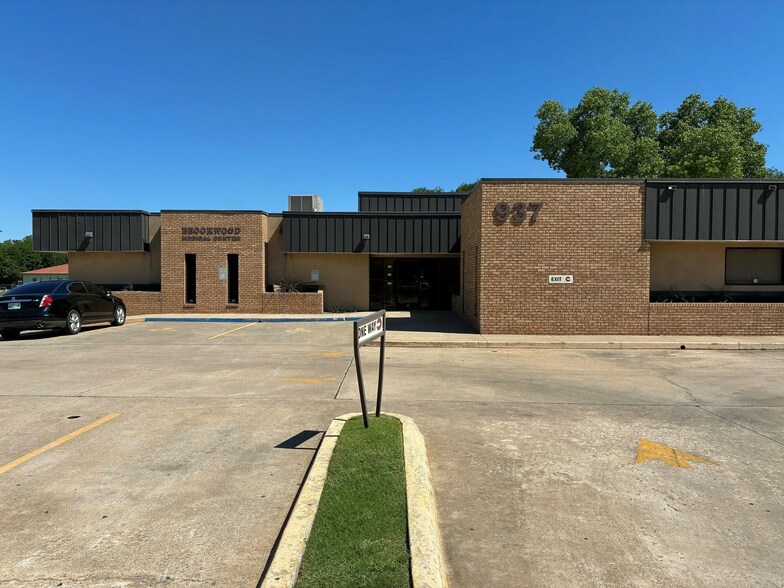 More Photos Of 937 SW 89th St, Oklahoma City Medical For Sale