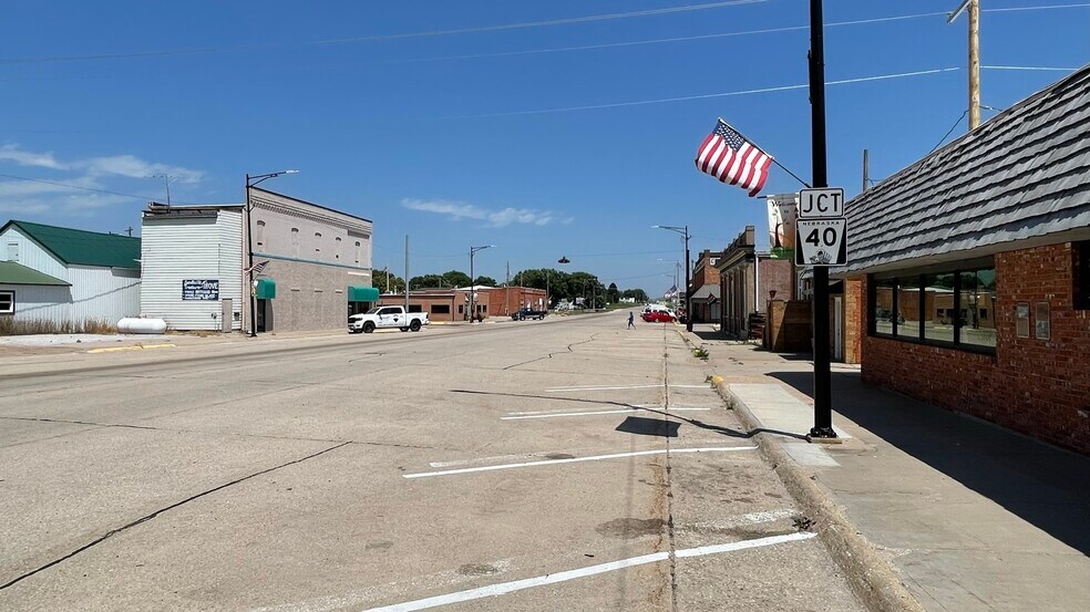 More Photos Of 208 W Arnold Ave, Arnold Restaurant For Sale