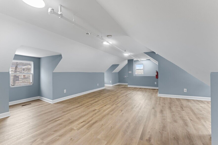 More Photos Of 922 Ridge Rd Se, Washington Assisted Living For Sale