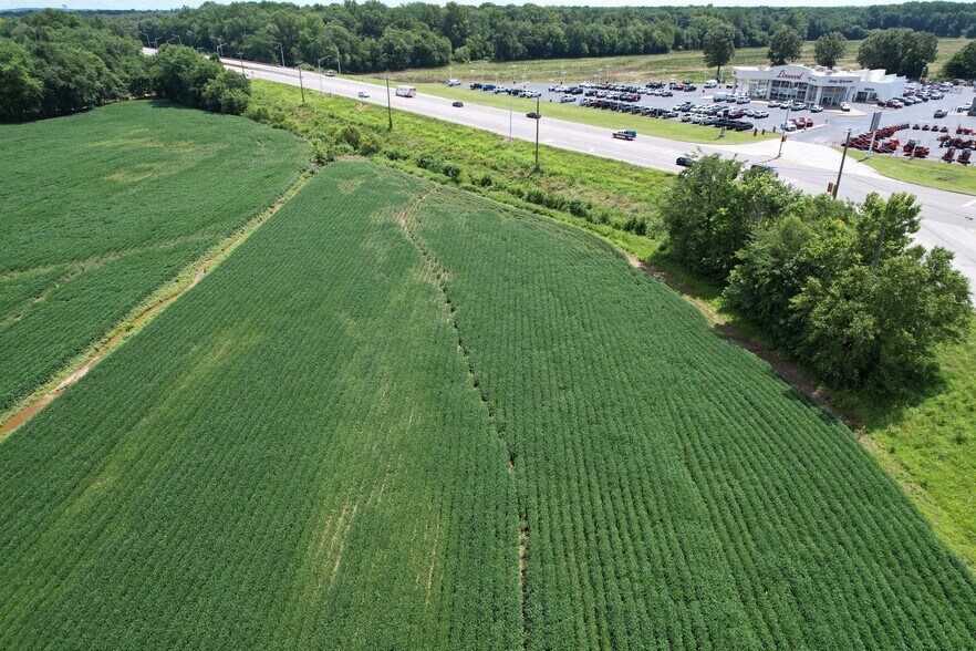 More Photos Of 0 E 12th St, Metropolis Land For Sale
