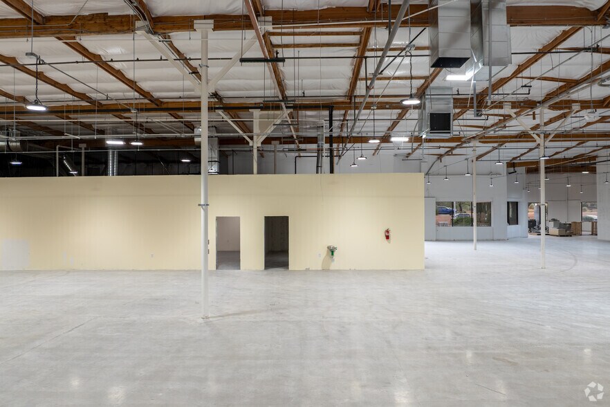 More Photos Of 3480 E Britannia Dr, Tucson Unknown For Lease