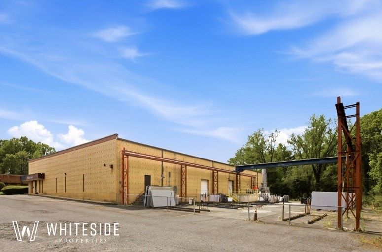 More Photos Of 2940 Interstate St, Charlotte Warehouse For Lease