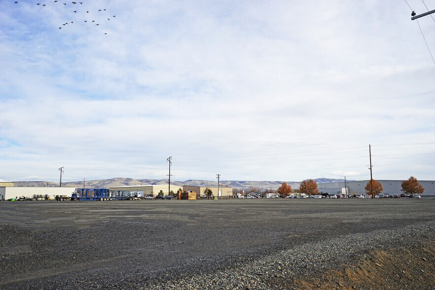 Primary Photo Of 2714 Goodman Rd, Union Gap Land For Sale