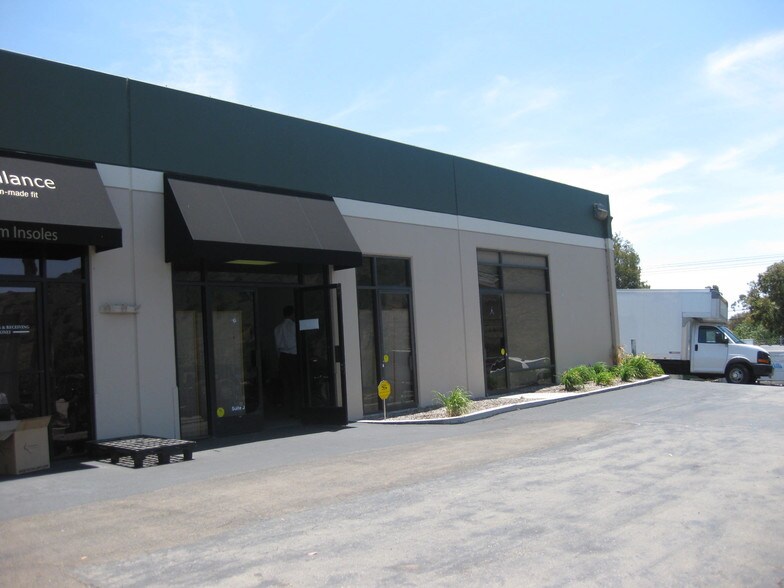More Photos Of 4060 Morena Blvd, San Diego Showroom For Lease