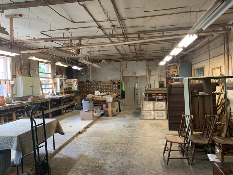 More Photos Of 47 N Main St, Honeoye Falls Flex For Sale