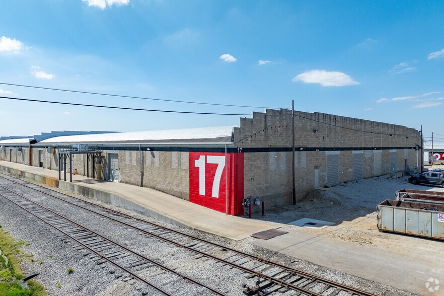 More Photos Of 18 Allison Dr, Shelby Unknown For Lease