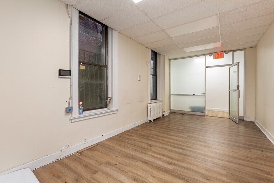 More Photos Of 370 E 149th St, Bronx Office For Lease