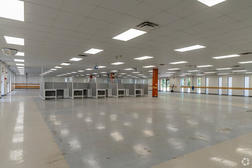 More Photos Of 1100 Eisenhower Pl, Ann Arbor Research And Development For Sale