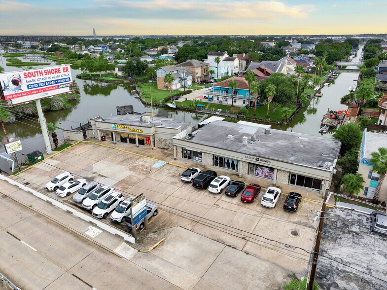 More Photos Of 616-624 Marina Bay Dr, Kemah Storefront For Sale