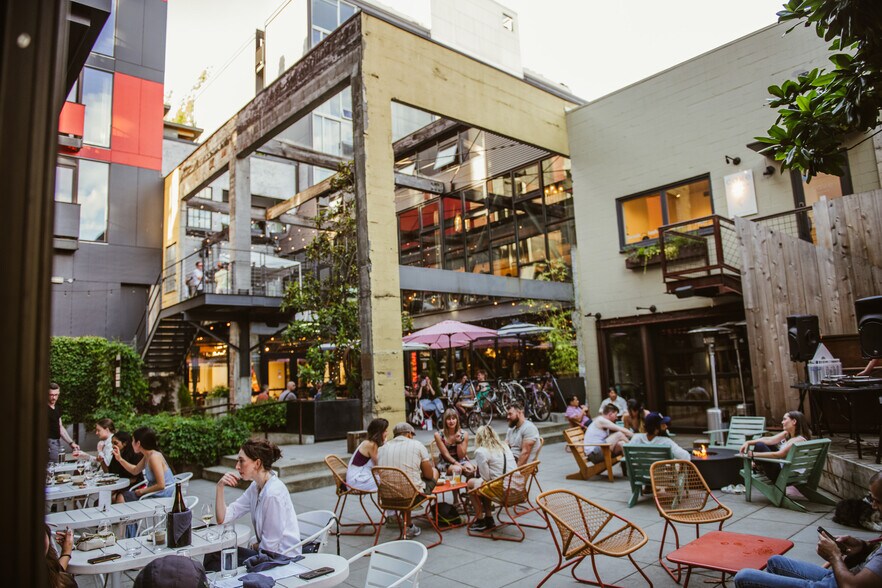 More Photos Of 1424 11th Ave, Seattle Loft Creative Space For Lease