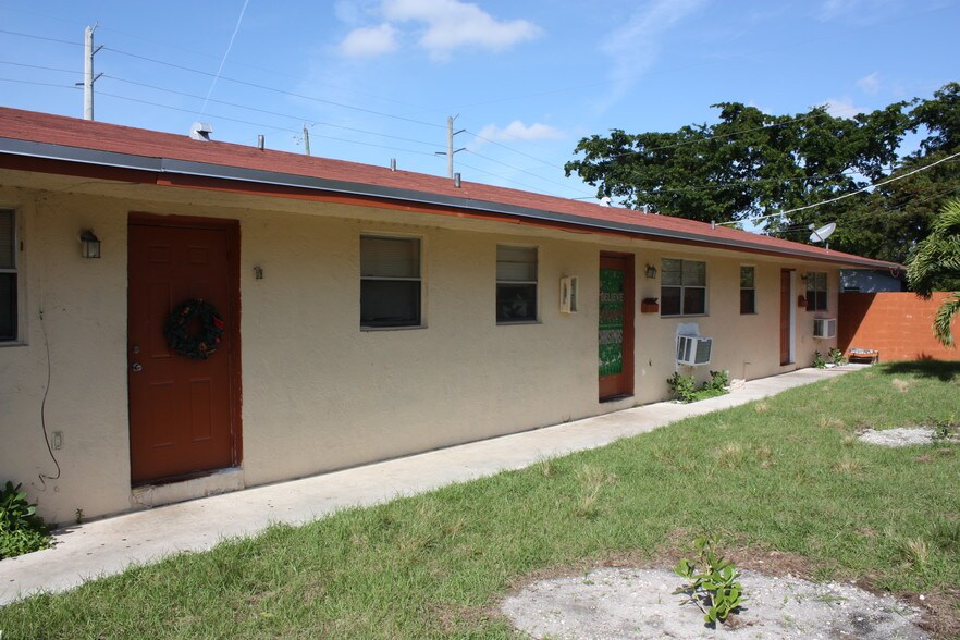 More Photos Of 225 NW 12th Ct, Pompano Beach Apartments For Sale