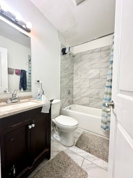 More Photos Of 4320 S Michigan Ave, Chicago Apartments For Sale
