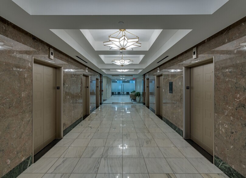 More Photos Of 1001 McKinney St, Houston Office Residential For Sale