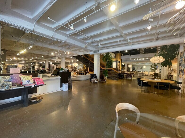 More Photos Of , Houston General Retail For Sale