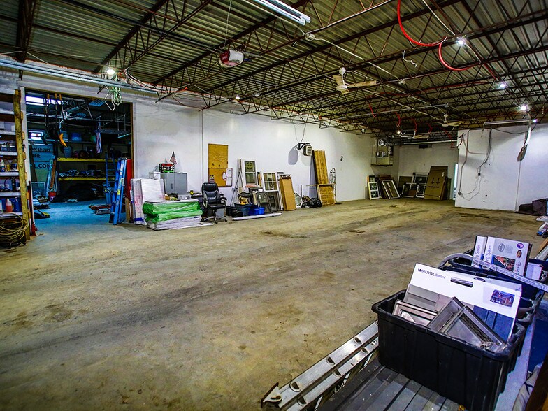 More Photos Of 42 Windsor Hwy, New Windsor Township Storefront Retail Office For Lease