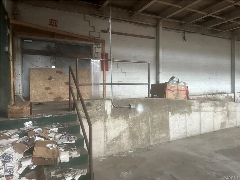More Photos Of 1791 Fillmore Ave, Buffalo Distribution For Lease