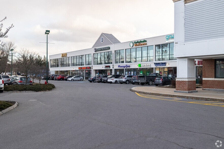 More Photos Of 375-403 S Willow St, Manchester Unknown For Lease