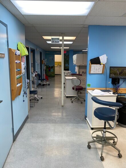More Photos Of 105 Manheim Ave, Bridgeton Medical For Lease