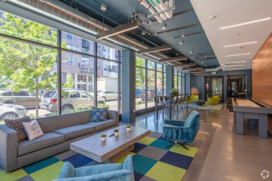 More Photos Of 2015 Lyndale Ave, Minneapolis Apartments For Sale