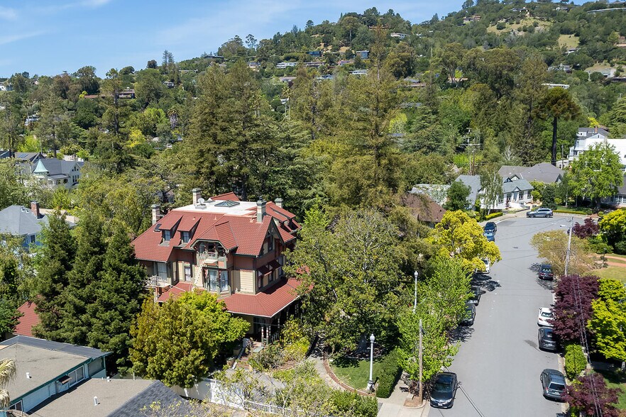 More Photos Of 333 G St, San Rafael Apartments For Sale