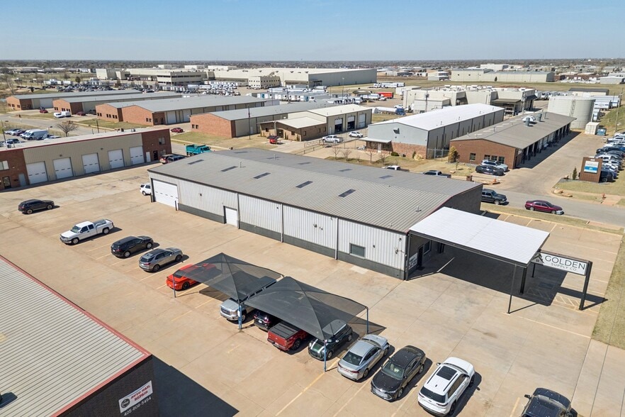 More Photos Of 13901 N Lincoln Blvd, Edmond Carwash For Lease