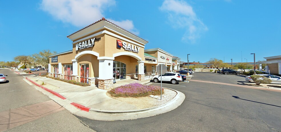 More Photos Of 15231 N 87th St, Scottsdale Freestanding For Lease