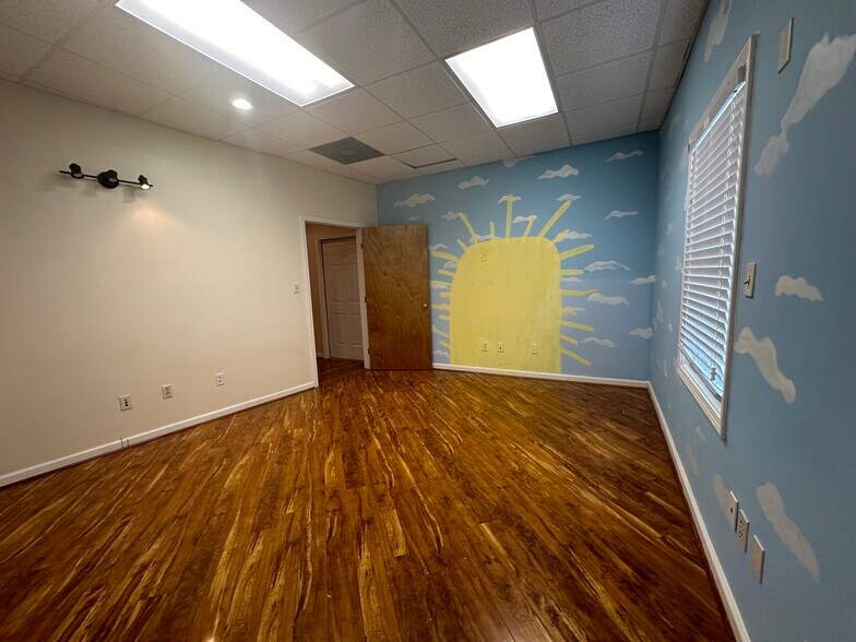 More Photos Of 1255 Commercial Dr SW, Conyers Medical For Sale