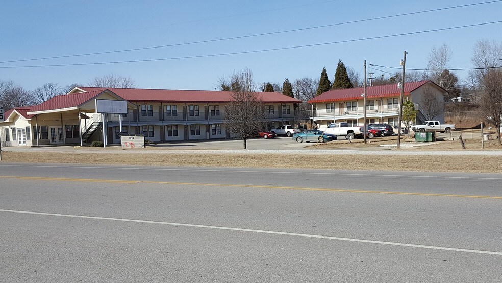 More Photos Of 36494 Old Highway 270, Wewoka Hotel For Sale