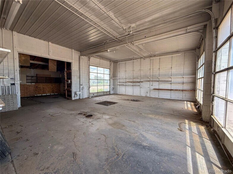 More Photos Of 550 Rose Ave, Burlington Industrial For Sale