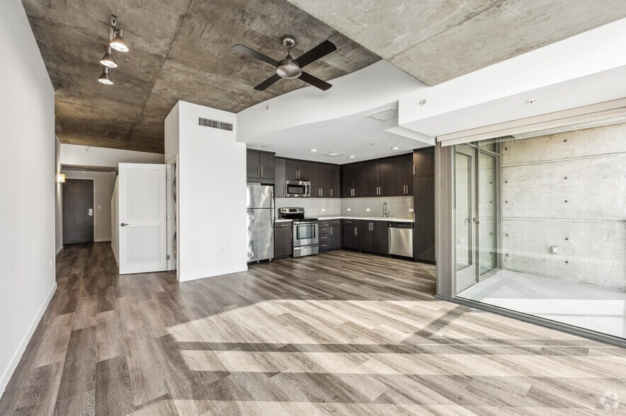 More Photos Of 801 S Hope St, Los Angeles Apartments For Lease