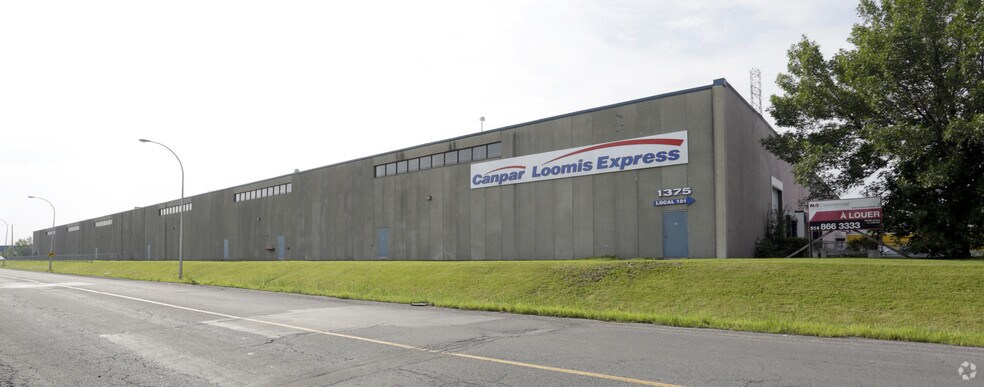 More Photos Of 1375 Rue Newton, Boucherville Warehouse For Lease