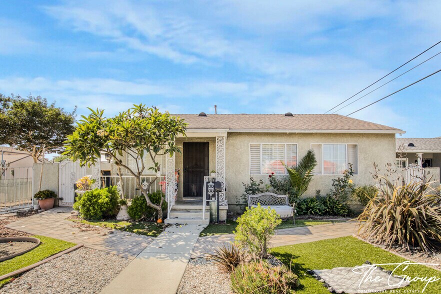 Primary Photo Of 14623 Roxton Ave, Gardena Multifamily For Sale