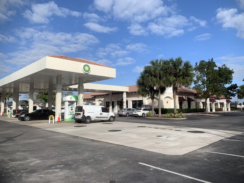 Primary Photo Of 1293 SW Del Rio Blvd, Port Saint Lucie Service Station For Sale