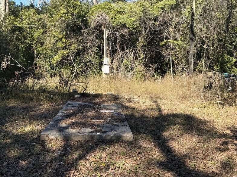 More Photos Of 515 Pine Bluff Rd, Albany Manufactured Housing Mobile Home Park For Sale