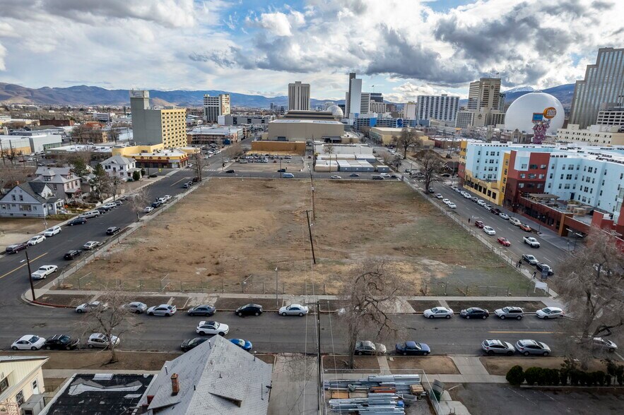 More Photos Of 600 University, Reno Land For Sale